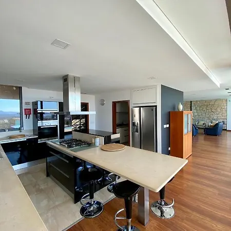 Modern Amazing Landscape Private Pool * Ponte de Lima